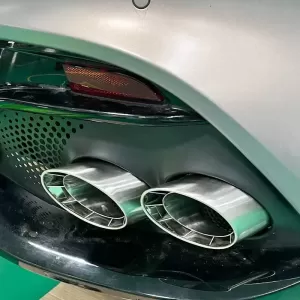 Ống xả độ xe Aston Martin