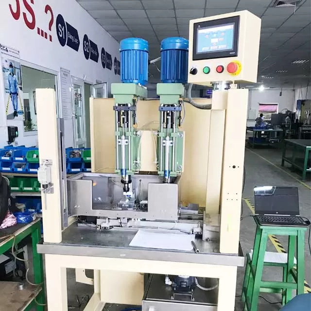 Máy tự động